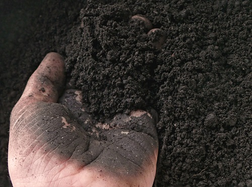 土壤養分檢測儀是農戶的好助手 如何挑選購買土壤養分檢測儀